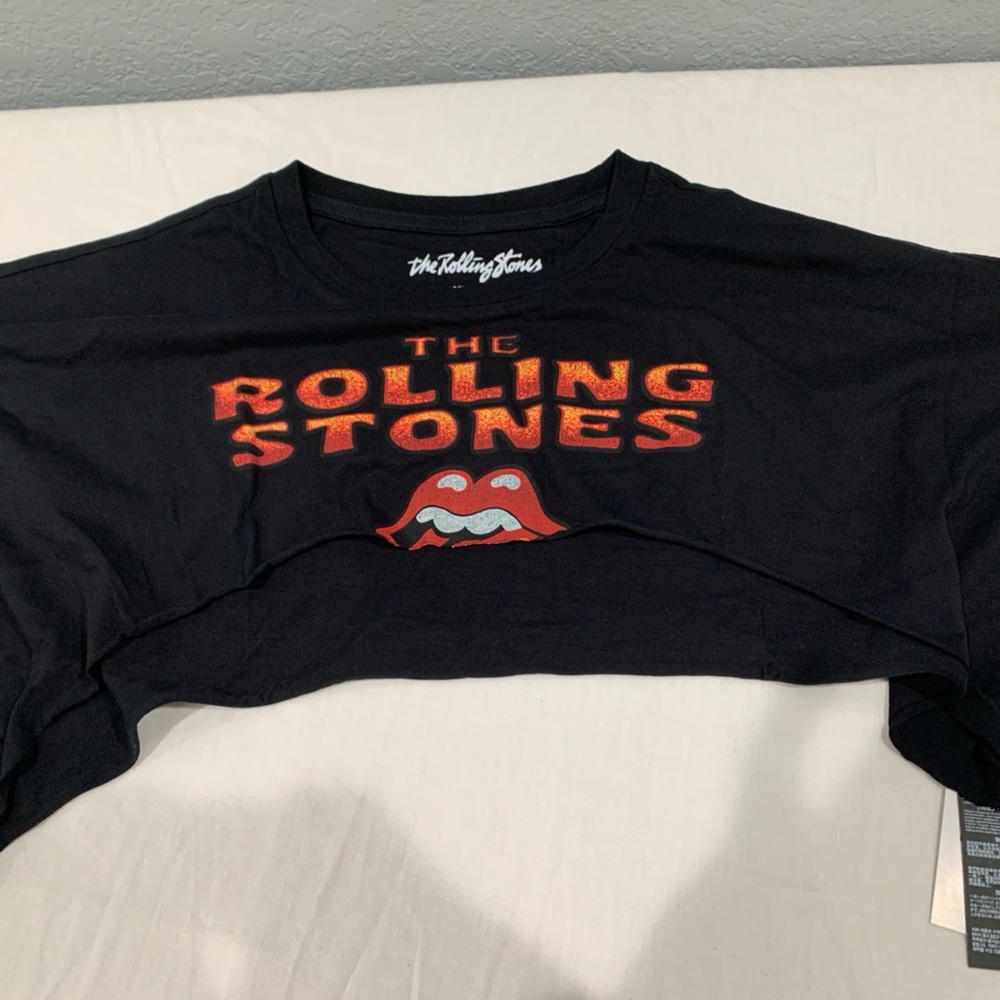 The Rolling Stones Black and Red women Tour concert crop top rip